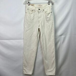 Levi’s premium Cream jeans 80s mom BigE all cotton size 27